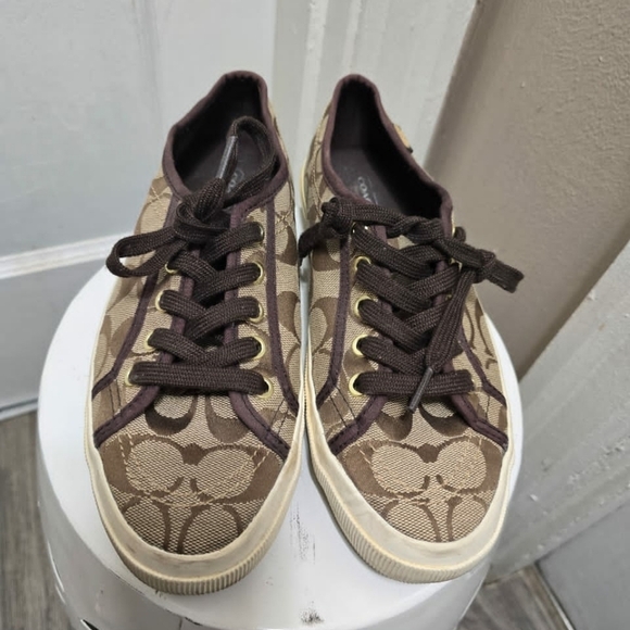 Coach Kalyn Signature C Khaki Brown Sneakers Low Tops Lace Up Womens 7.5 B🌴 - Picture 2 of 6
